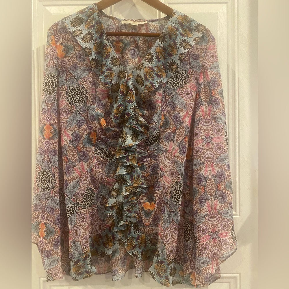 Boston Proper Ruffle Front Silky Blouse.  Size Large. Beautiful top.